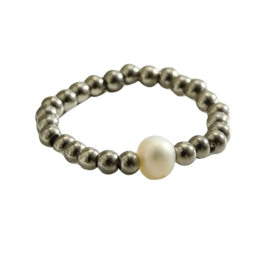 Beads and Pearls - Ring