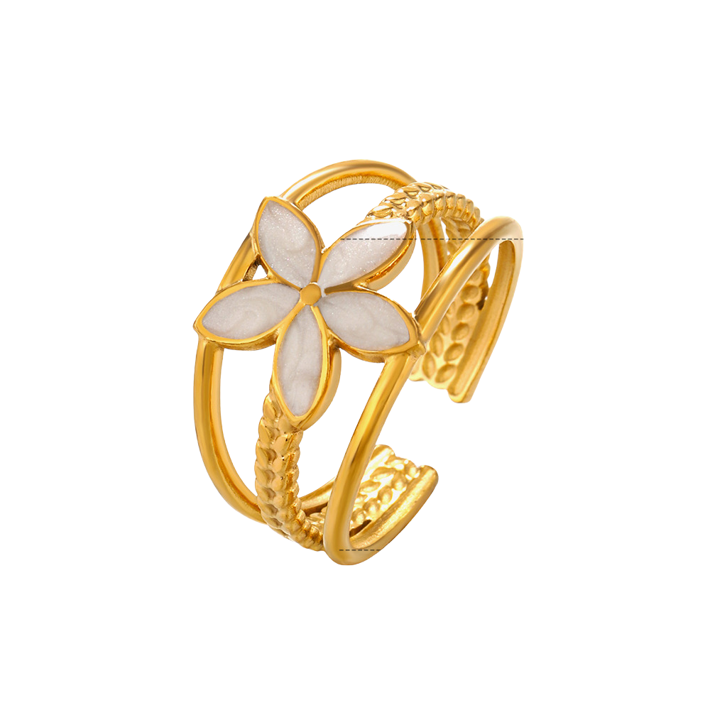 White flower - Ring