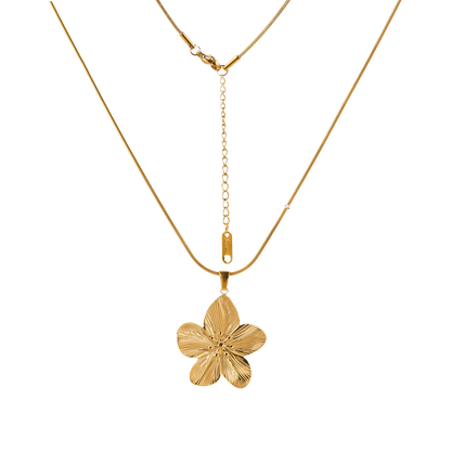 Flowered - Necklace